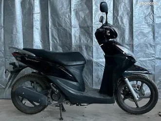 scooter 50 honda vision 4t