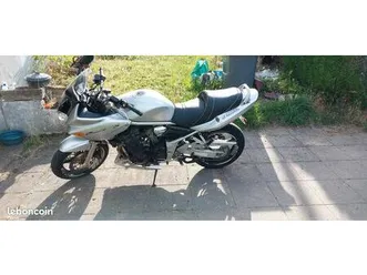 a vendre 1200 bandit