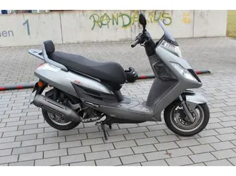 kymco yager 125gt,wenig km.