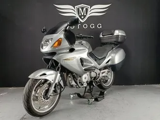 honda - nt 650 v deauville