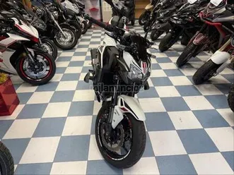 kawasaki - z 900