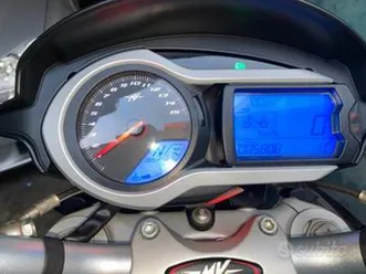 mv-agusta-brutale-1090-r-2014-km-5808-pari-a-nuovo