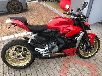 ducati streetfighter v2