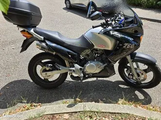 125 varadero excellente affaire