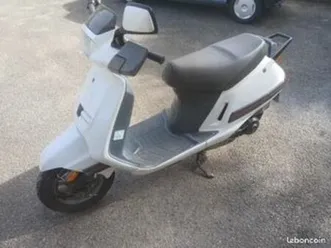 scooter peugeot