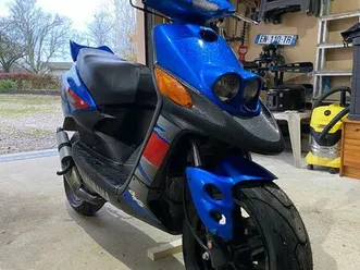 yamaha bw’s spy candy blue