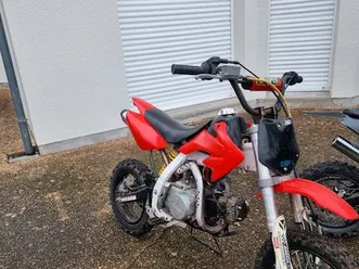 moto ycf 86 cc – pit bike – bon état – prête à rouler