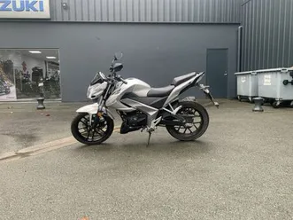kymco visar 125 2020 125 cm3 | moto roadster | 1 900 km | gris | 17100 saintes