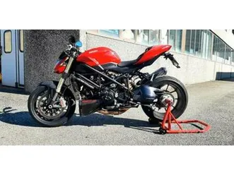 ducati streetfighter - 2010