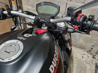 ducati monster 797 rabaissée max