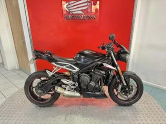 used triumph street triple 765 rs for sale in surrey
