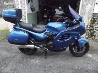 echange 900 triumph trophy contre honda deauville