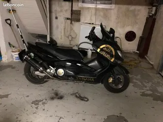 tmax 500 noir de 2005 38000km parfait état