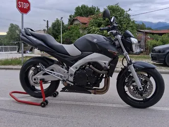 suzuki gsr 600 →