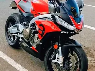 aprilia - tuono 660