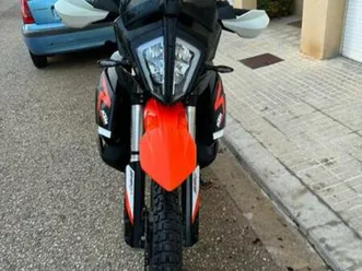 ktm - 890 adventure r