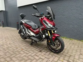 x-adv 750 2018 akra g-knop h&b mistlampen