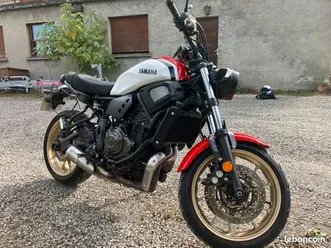 700 xsr a2