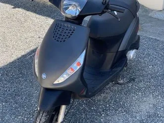 scooter zip