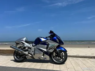 suzuki hayabusa 1300 – 2005 – 74 600 km – entretien récent – options