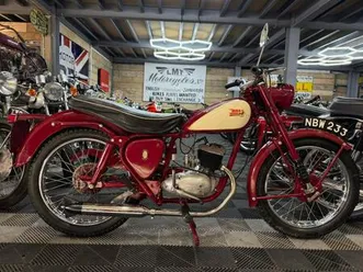 1958 bsa d5 bantam, older restoration, ready to use, px welcome.