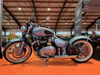 triumph 1200 bobber 2020