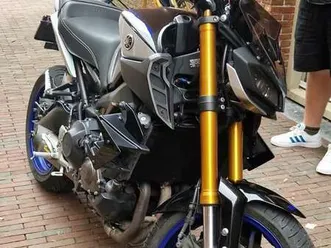 yamaha mt-09 sp blauw