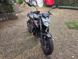 vedo yamaha xj6 n