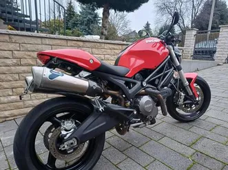 ducati monster 696