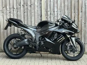kawasaki ninja zx6r 2009 (09) super sport + very clean + loaded with carbon