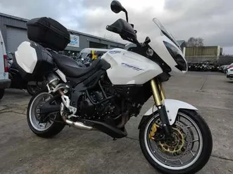 2011 11 triumph tiger 1050 full coded luggage adventure tourer paniers mot hpi