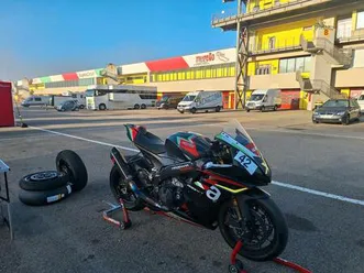 aprilia rsv4 1100 factory racing vierzigmann