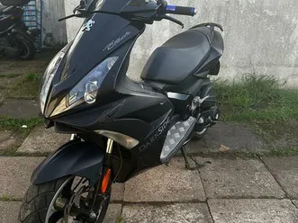 peugeot jetforce darkside 25/45er papiere wenig gelaufen