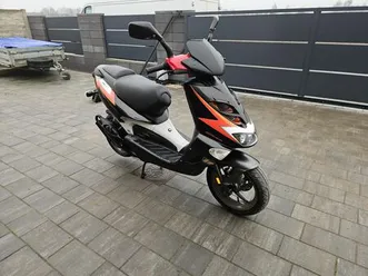 aprillia sr 50, 2005 rok, gaźnik, lc, film 4k, transport pod dom września