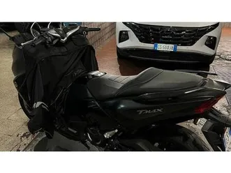vendo yamaha t-max 530 dx (2017 - 19) usata a roma (codice 9903374) - moto.it
