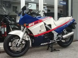 kawasaki gpz 600 r tricolor