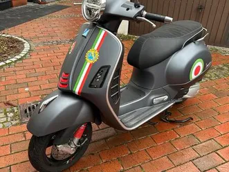 vespa gts300, 1200km, remus auspuff, top zustand