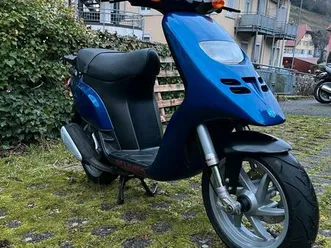 piaggio tph 125 2t