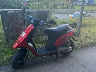 piaggio tph 50 roller rot - 30 jahre alt, guter zustand