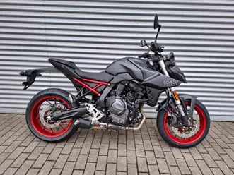 suzuki gsx-8s (akční cena)