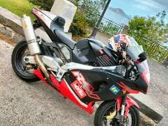 aprilia rsv mille - 2001