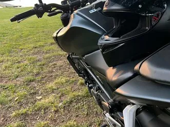 honda cb125r matt schwarz, wie neu, garantie bis 04/2026