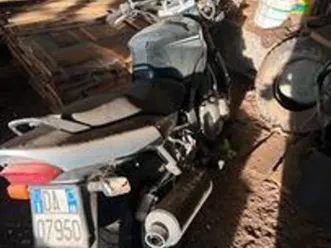 suzuki gs 500 incidentata