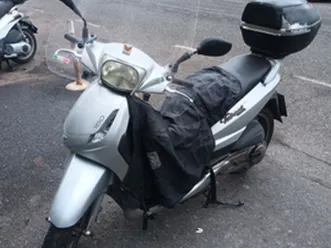 peugeot tweet 150 2014