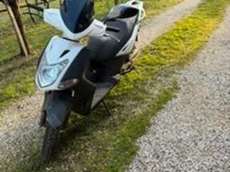 scooter kymco agility