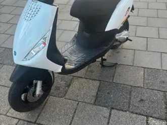 piaggio zip 2-takt 2017 - zeer nette staat, 54xx km — scooters | piaggio — marktplaats