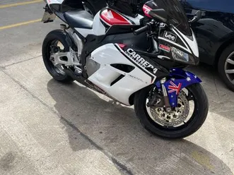 honda cbr 1000 rr sc57