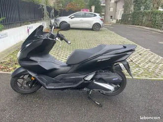 honda pcx 2022
