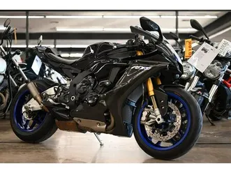 2020 yamaha r1m
