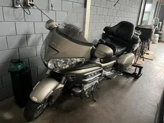 te koop honda goldwing 2002 v6 1800cc 34486 km — motoren | honda — marktplaats